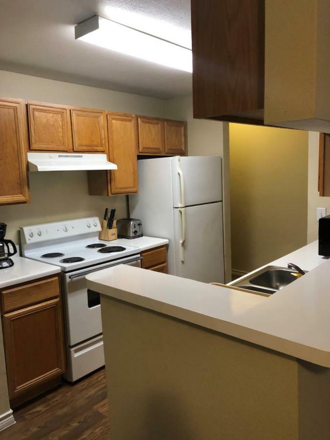 The Reside Fully Furnished Condos - Medical Stays Welcome Хьюстон Экстерьер фото