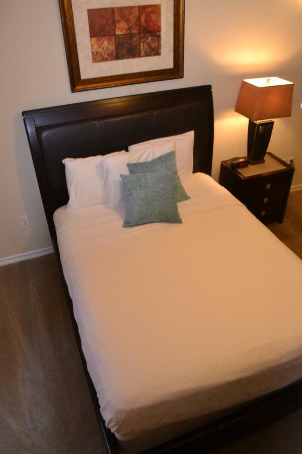 The Reside Fully Furnished Condos - Medical Stays Welcome Хьюстон Экстерьер фото